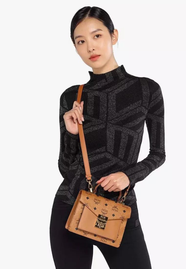 Small Tracy Satchel in Visetos Cognac