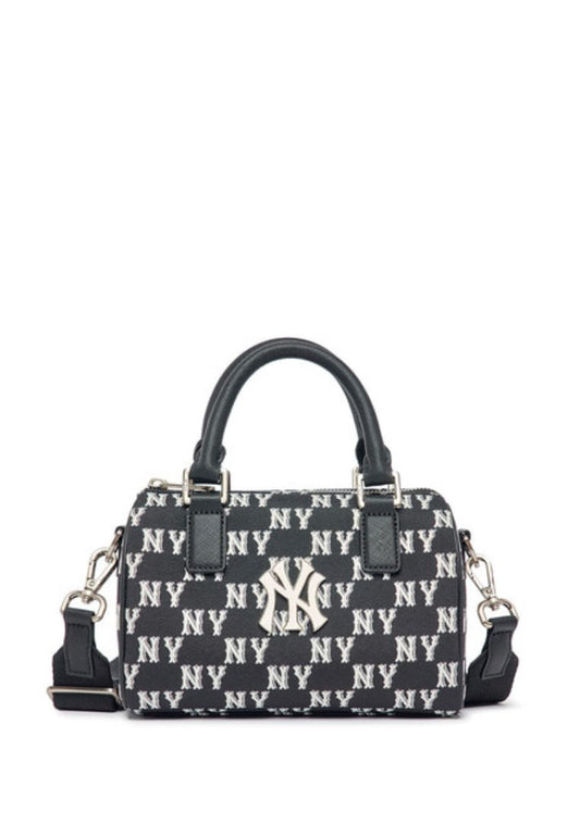 Classic MONOGRAM Jacquard S-Boston Bag NEW YORK YANKEES black
