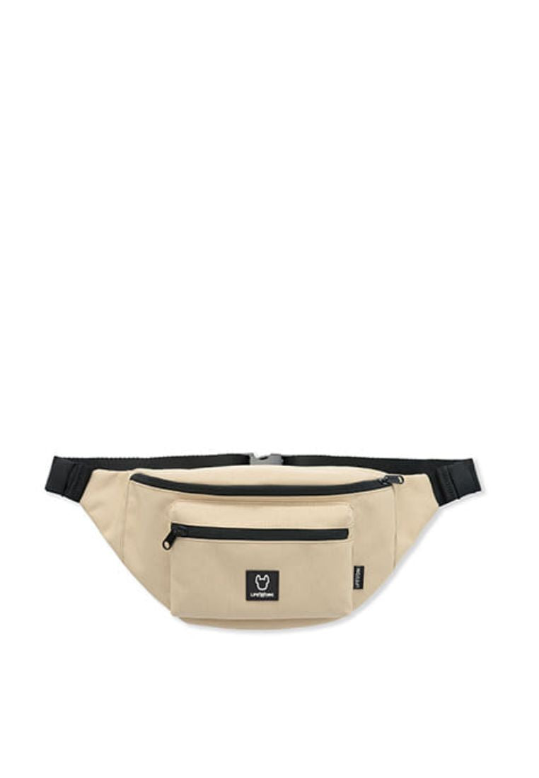 Square Wappen Hip Sack Beige