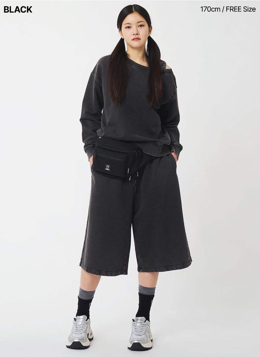 Square Wappen Hip Sack Black