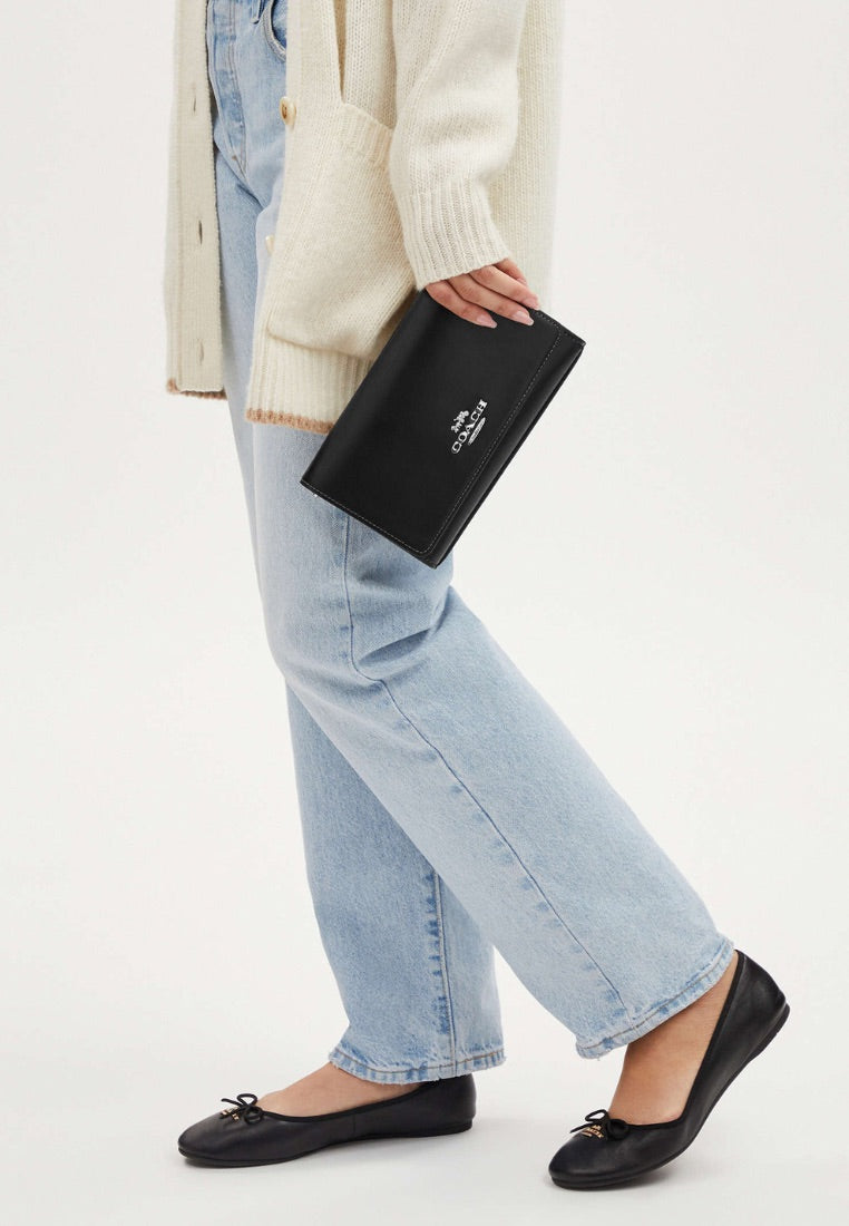 Flap Clutch Crossbody Silver Black