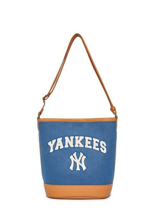 Varsity Basic Canvas Bucket Bag NEW YORK YANKEES indigo