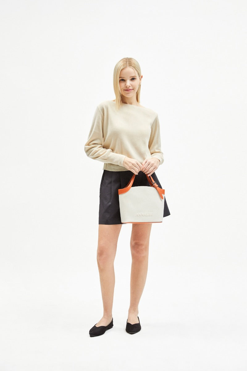 Aileen Canvas Bag L / Brown