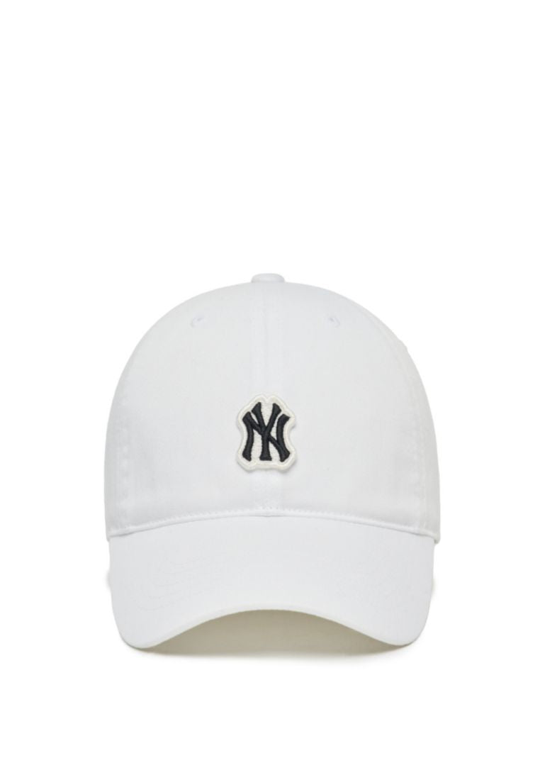 Basic Wappen Ball Cap NEW YORK YANKEES white