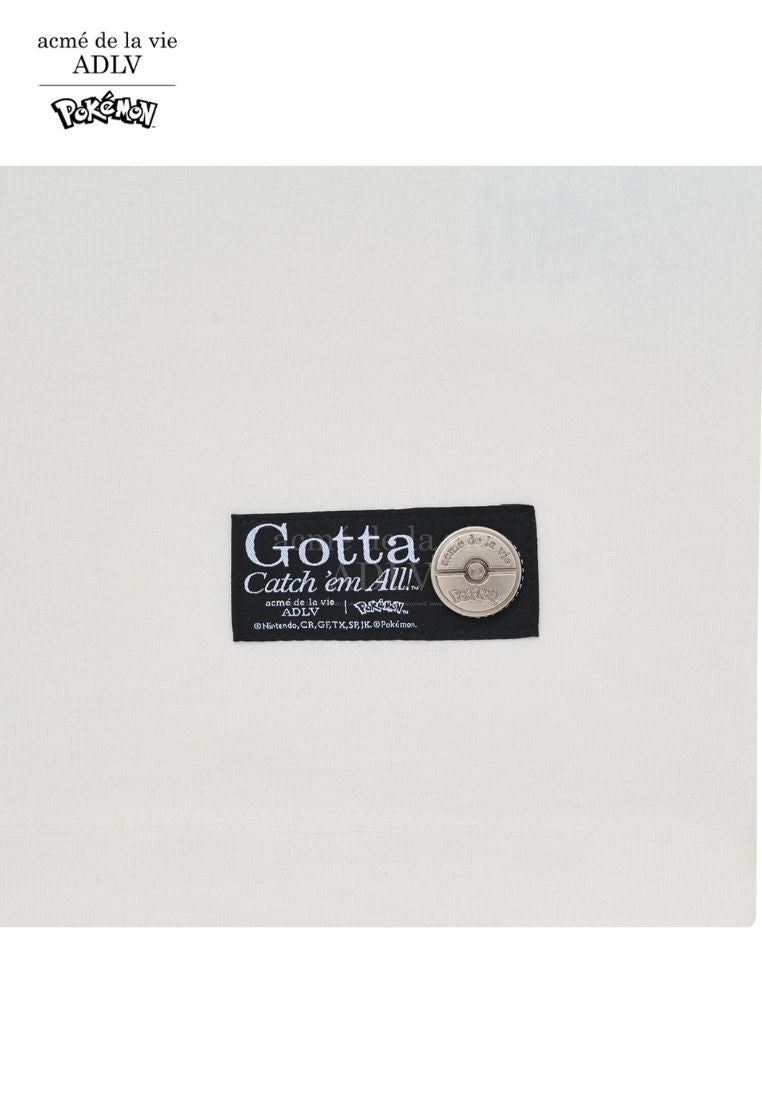 Pokémon LEGENDARY POKÉMON Short Sleeve T-Shirt Cream