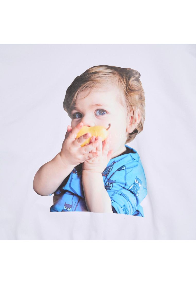 Baby Face Pear-Eating Baby Hoodie White