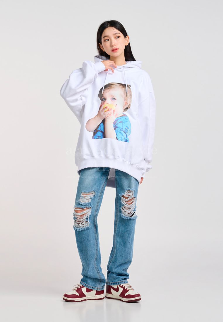Baby Face Pear-Eating Baby Hoodie White
