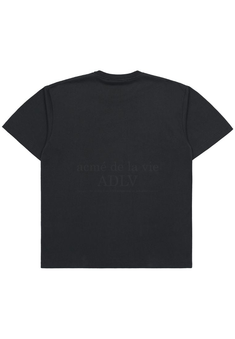 Essential Logo SEASON 2 Short Sleeve T-Shirt Charcoal