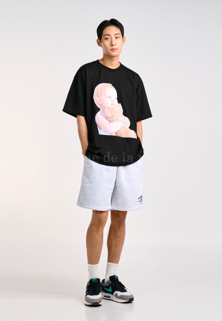 Baby Face Pearl Necklace Girl Short Sleeve T-Shirt Black