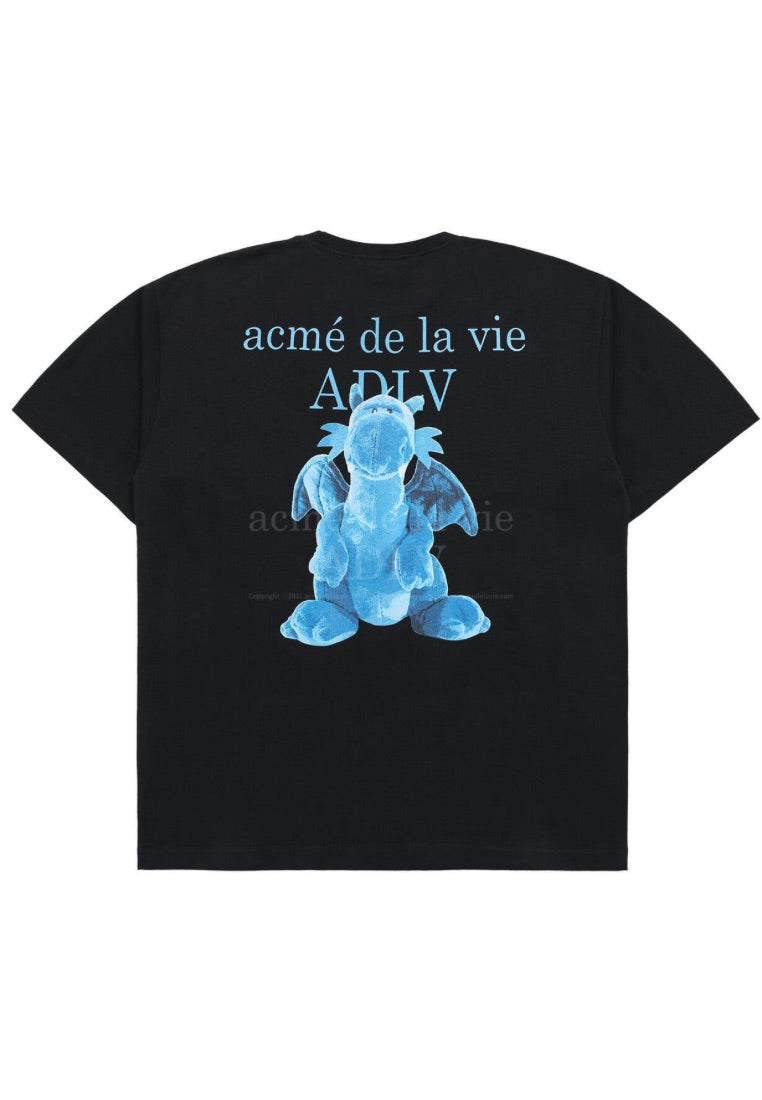 Fuzzy Dragon Artwork Short Sleeve T-Shirt Black