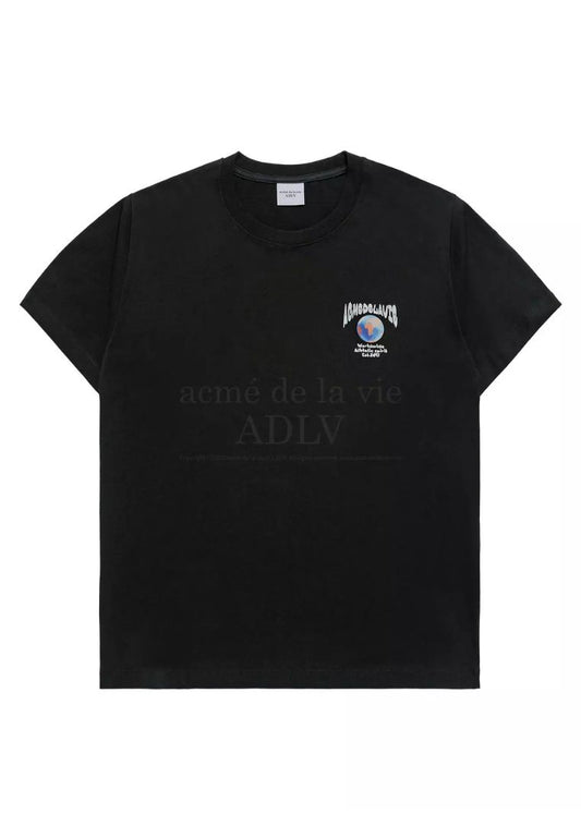 World Wide Globe Bear Artwork Short Sleeve T-Shirt Black