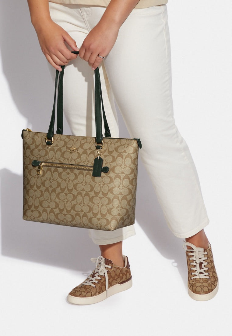 Gallery Tote In Signature Canvas Amazon Green