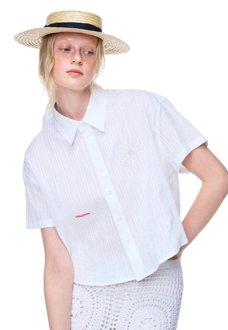 Cotton Cropped Shirt Half Sleeve White Beige