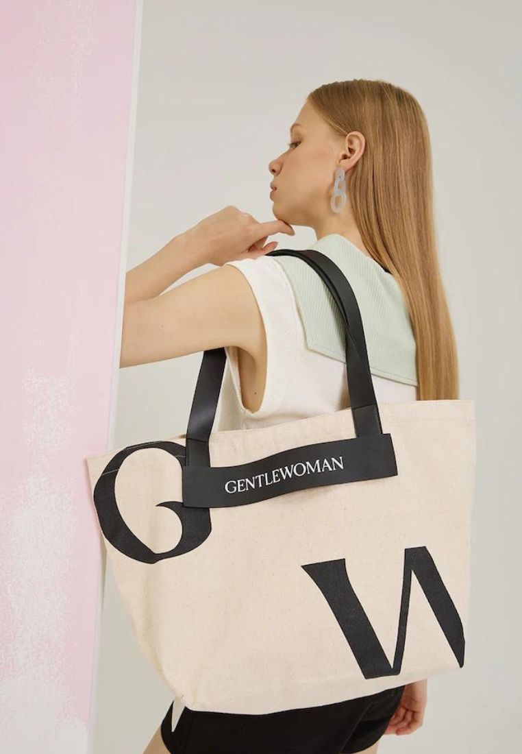 The Classic Chaos Tote Cream