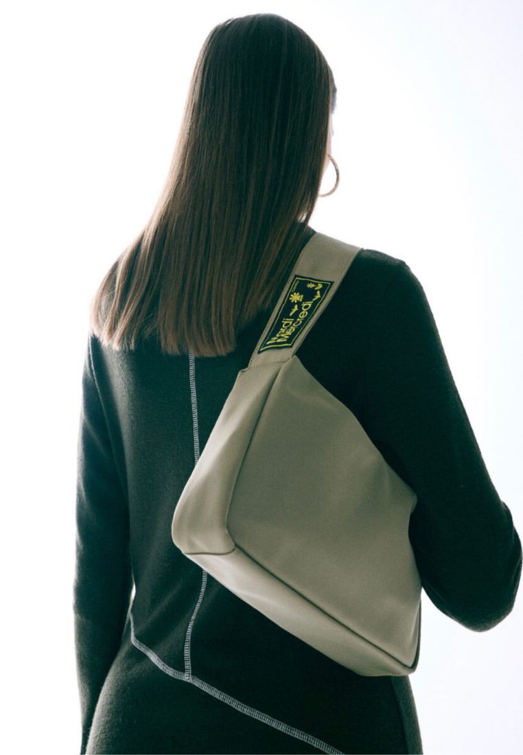 Panini Nouveau Taupe