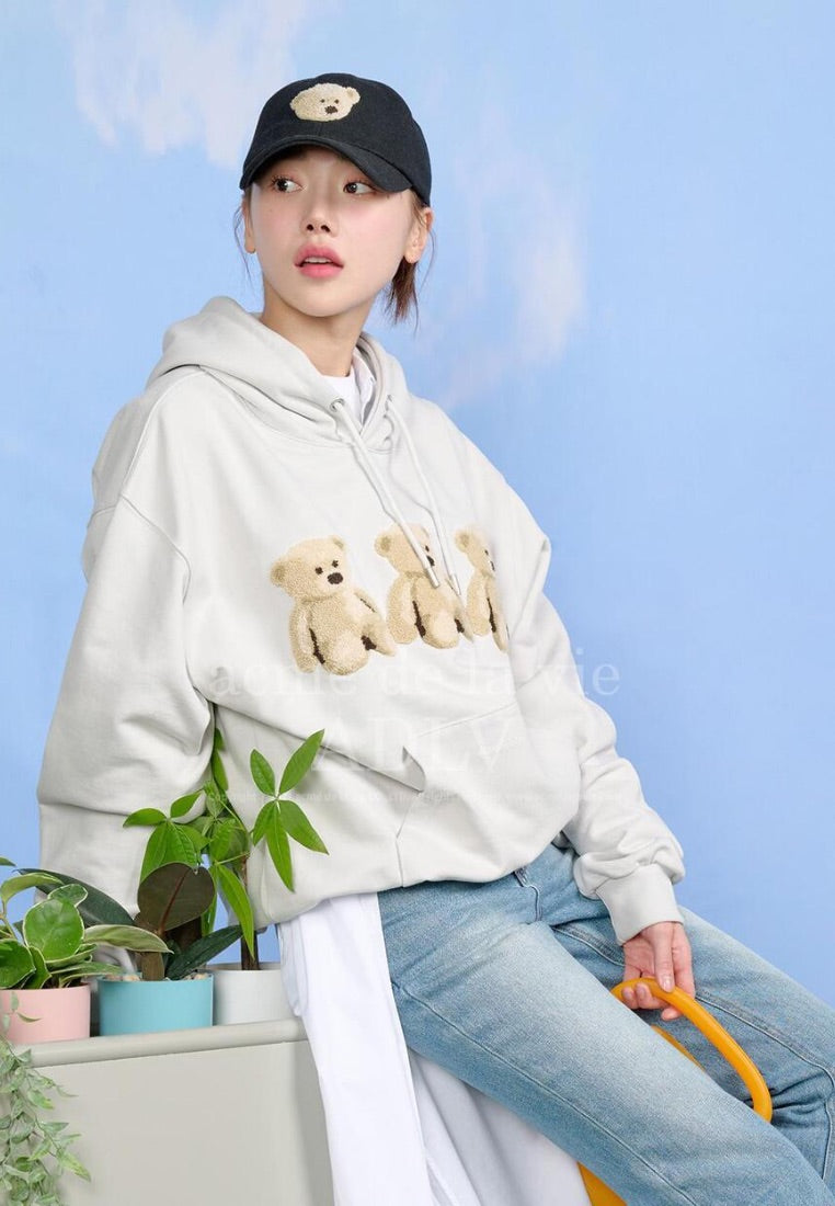 Boucle Bear Wool Ball Cap Black