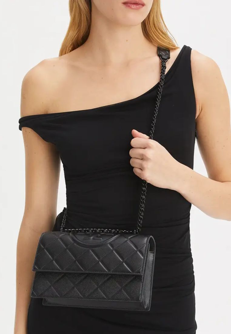Fleming Polished-Grain Small Shoulder Bag All Black