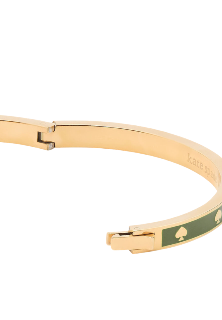 Spot The Spade Enamel Hinged Bangle Cedar Stand