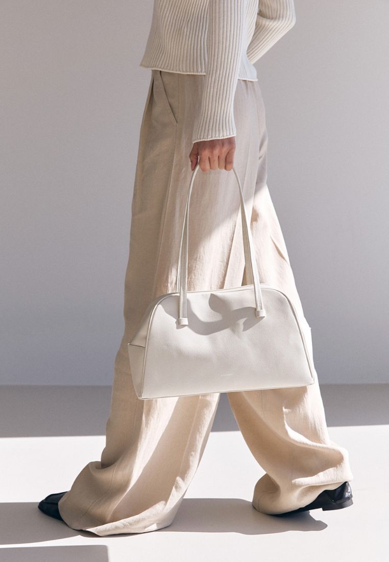 Jade Off White