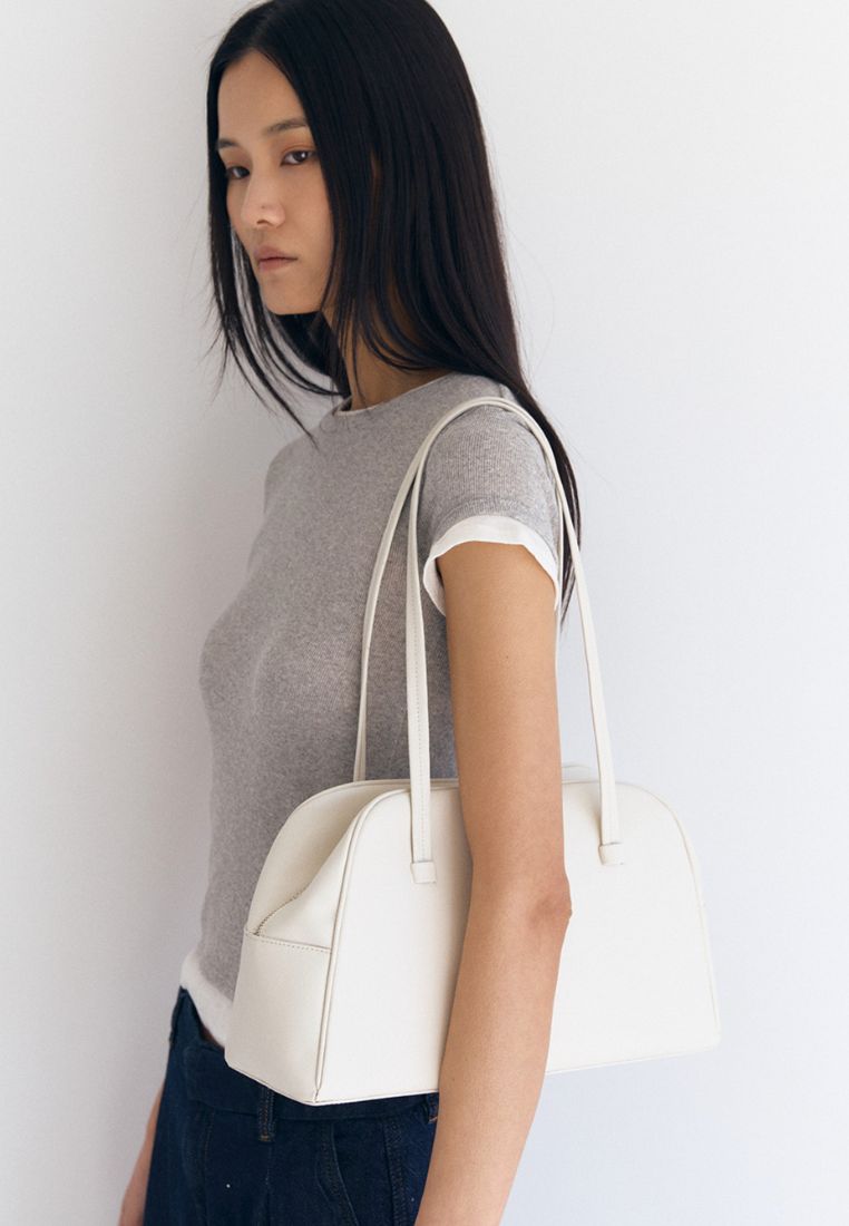 Jade Off White
