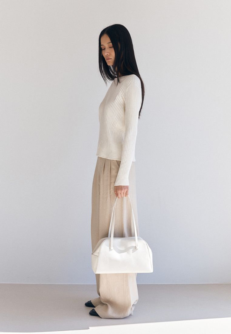 Jade Off White
