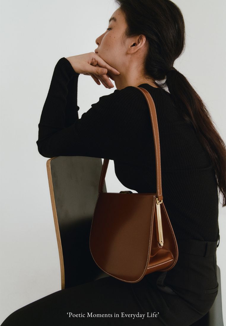 LUNE FORME BAG cognac brown