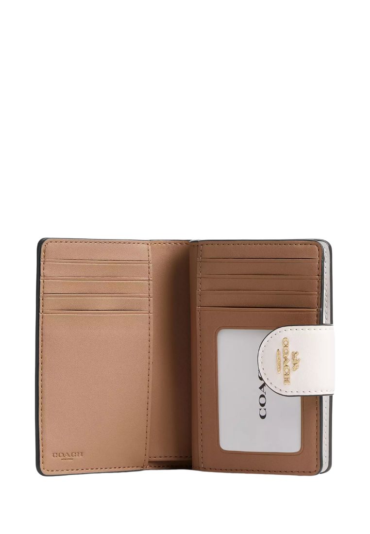 Medium Corner Zip Wallet In Signature Canvas Gold Sand Chalk