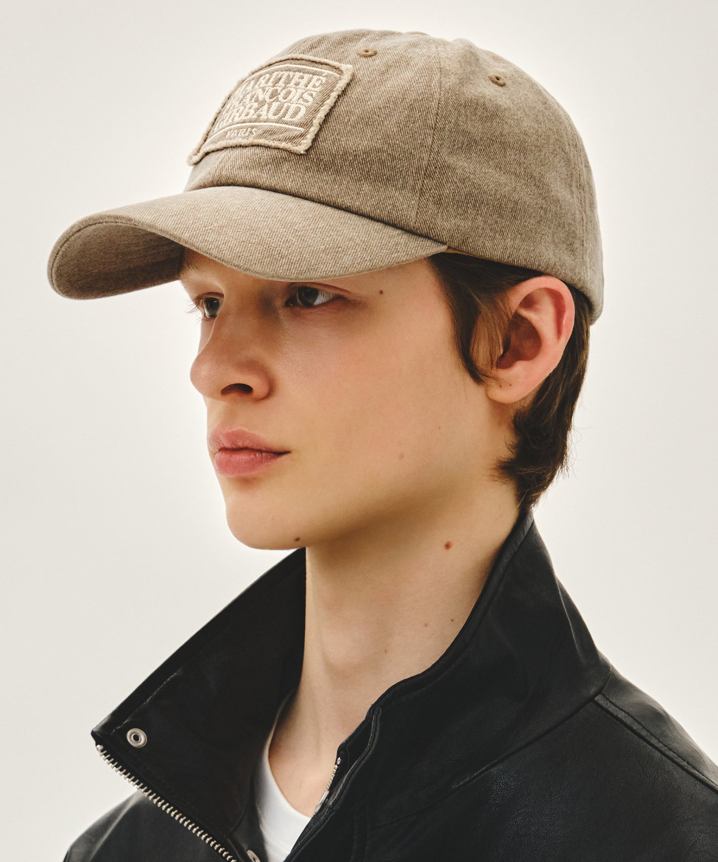 PIGMENT SMALL CLASSIC LOGO CAP brown