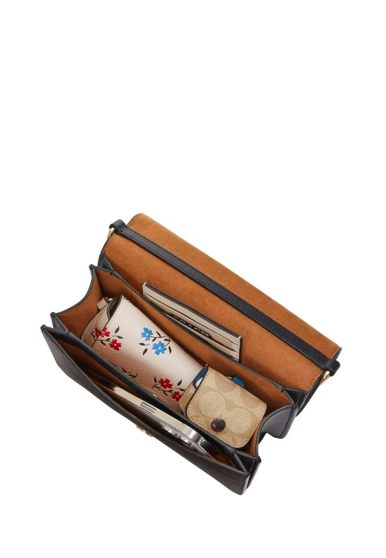 Quinn Bag In Signature Canvas Gold Walnut Black