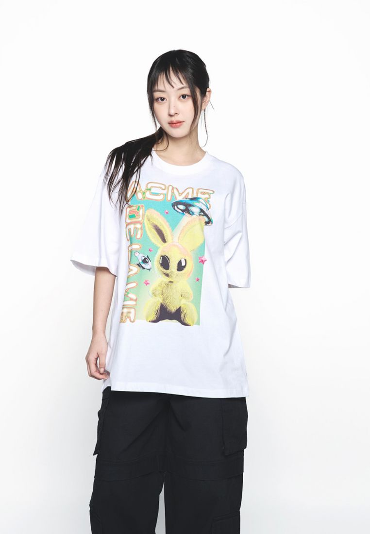 Real Alien Fuzzy Rabbit Short Sleeve T-Shirt White