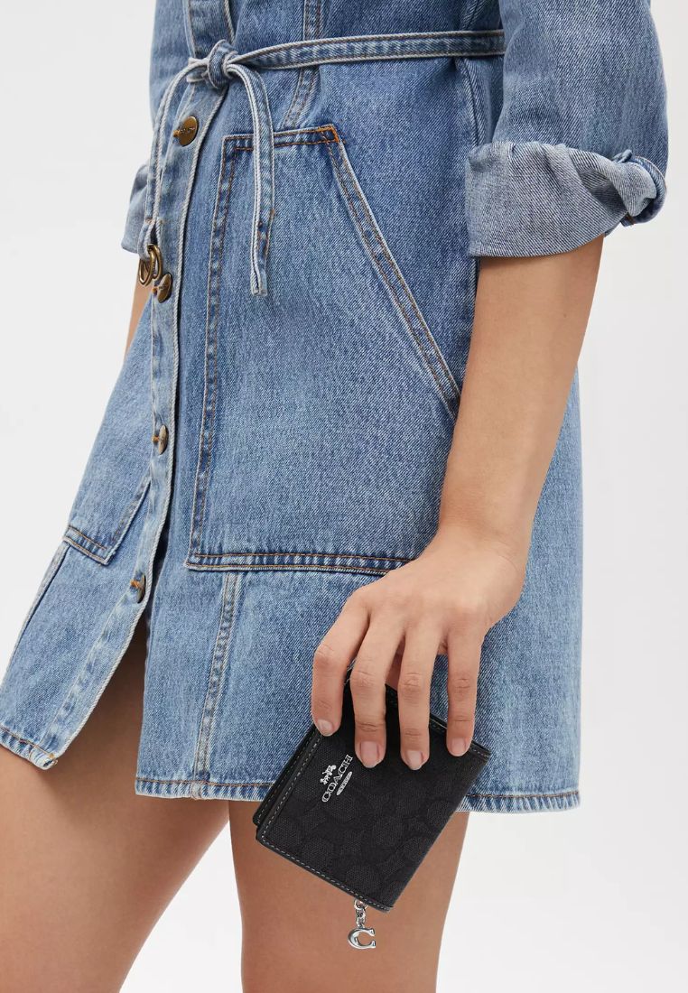 Snap Wallet In Signature Jacquard Silver Black