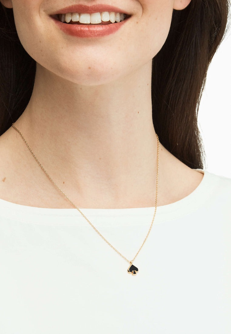 Everyday Spade Enamel Mini Pendant Black