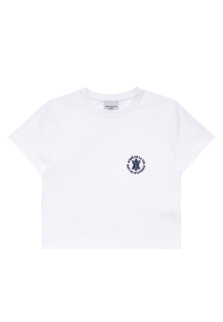A Logo Emblem Embroidery Crop Top Short Sleeve T-Shirt White
