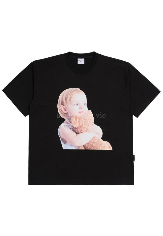 Baby Face Pearl Necklace Girl Short Sleeve T-Shirt Black