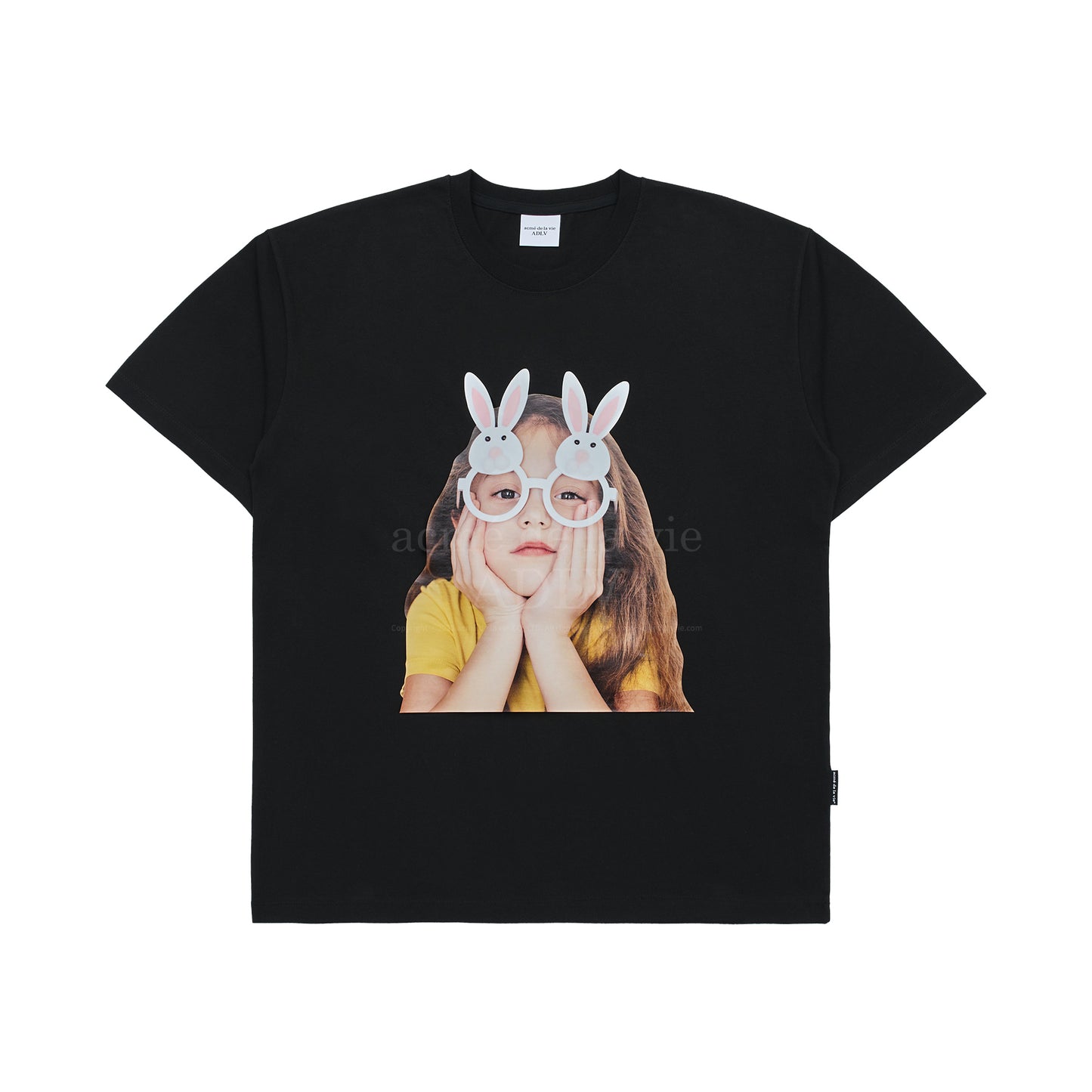 Baby Face RABBIT GLASSES Short Sleeve T-Shirt Black