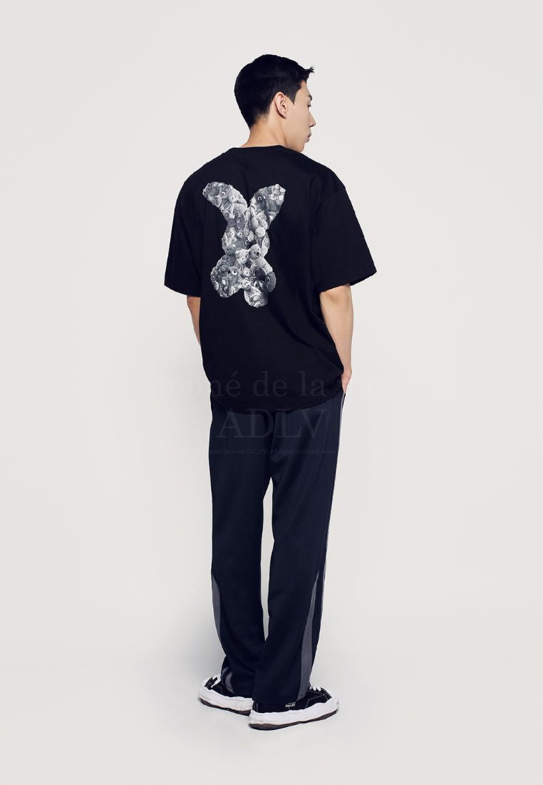 Bear Doll Fuzzy Rabbit Short Sleeve T-Shirt Black