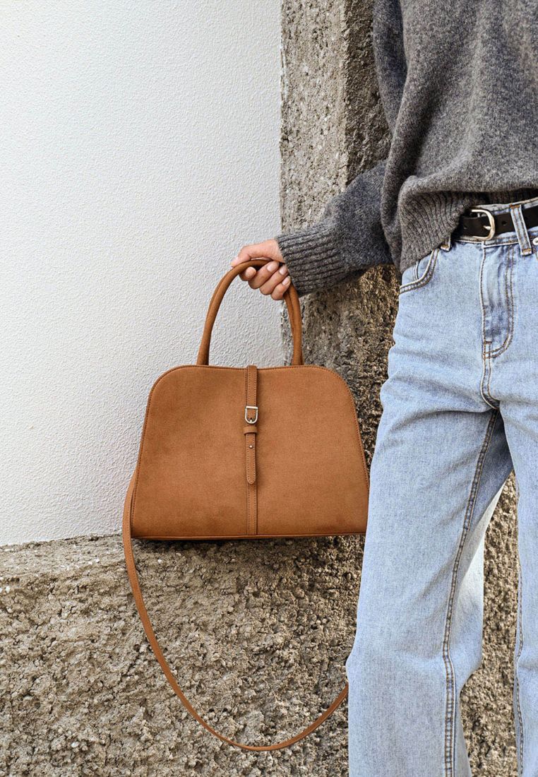 Blanc Medium Suede Camel