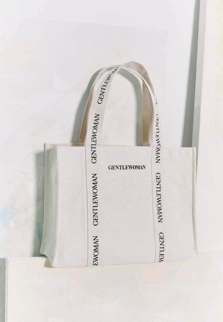 Blissful Bouquet Tote