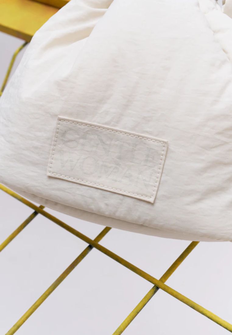 Bucket Hobo Bag Cream