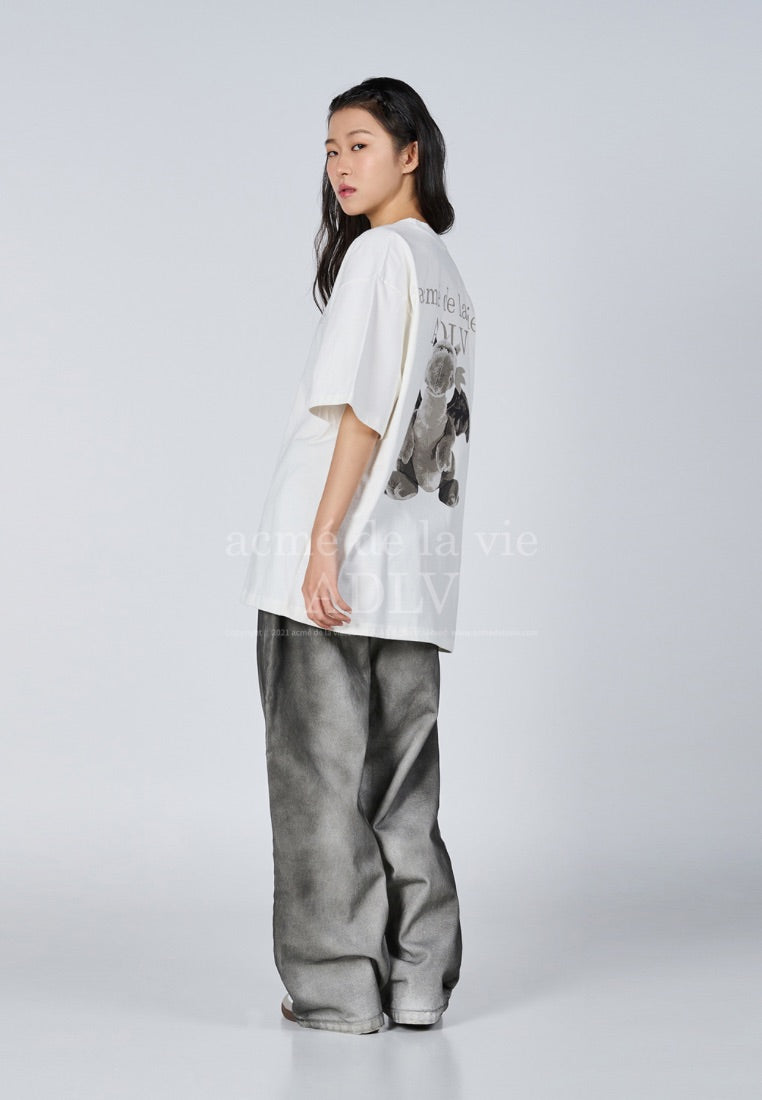 Fuzzy Dragon Artwork Short Sleeve T-Shirt Cream