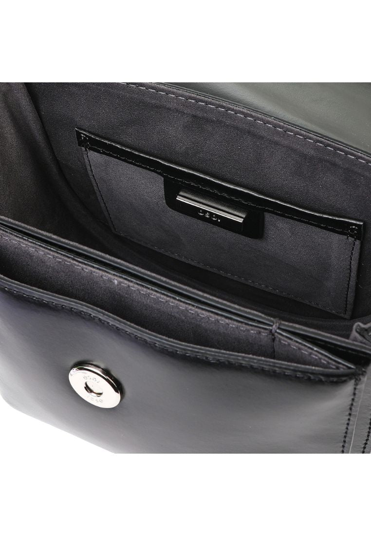 Cubby Black