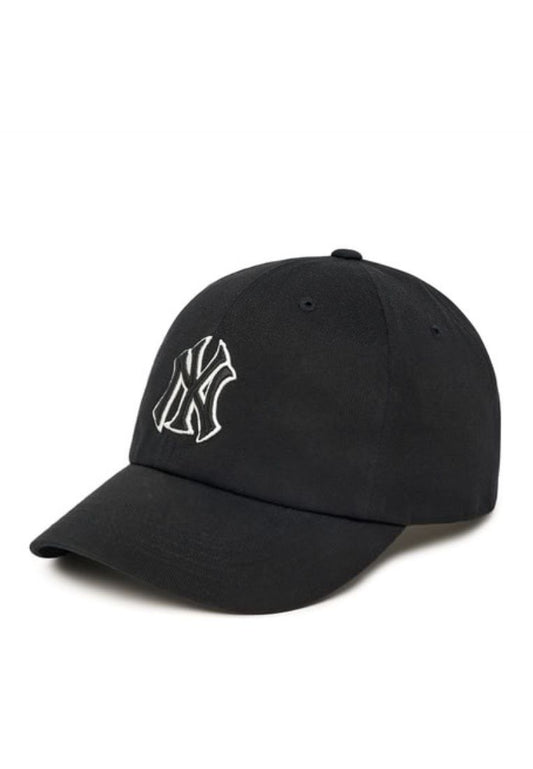 Rookie Unstructured Ball Cap NEW YORK YANKEES Black