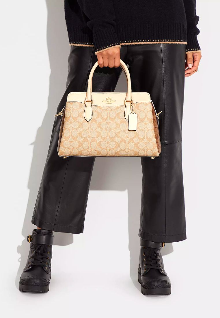 Darcie Carryall In Blocked Signature Canvas Light Khaki Multi