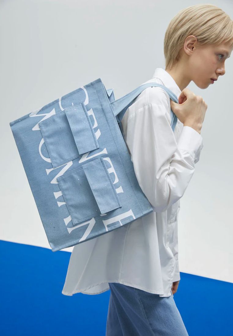 Double Pocket Box Tote