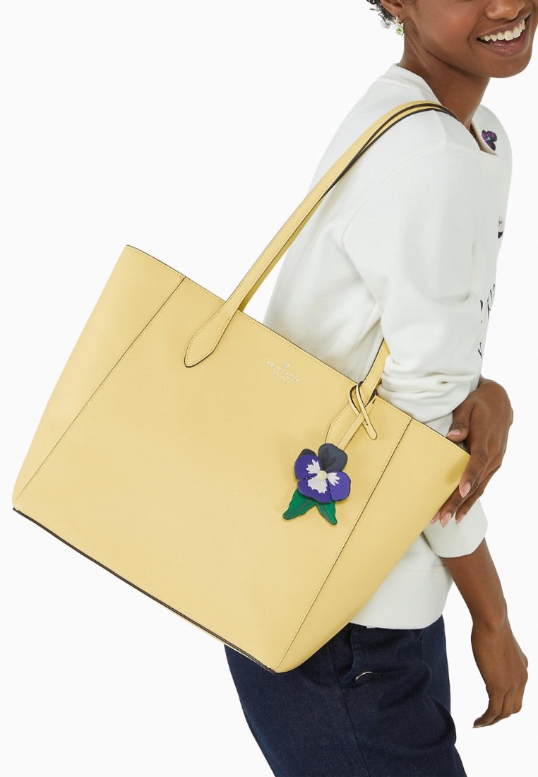 Dana Tote Butter