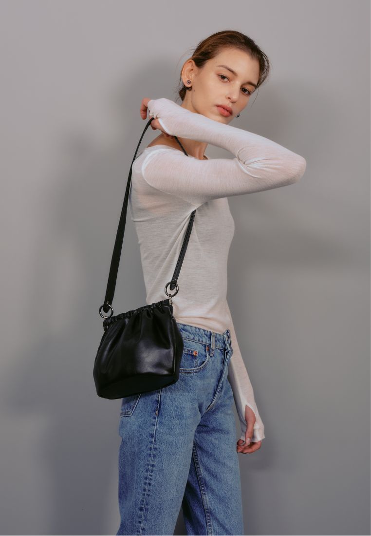 Egg Bag S Lambskin Black 10