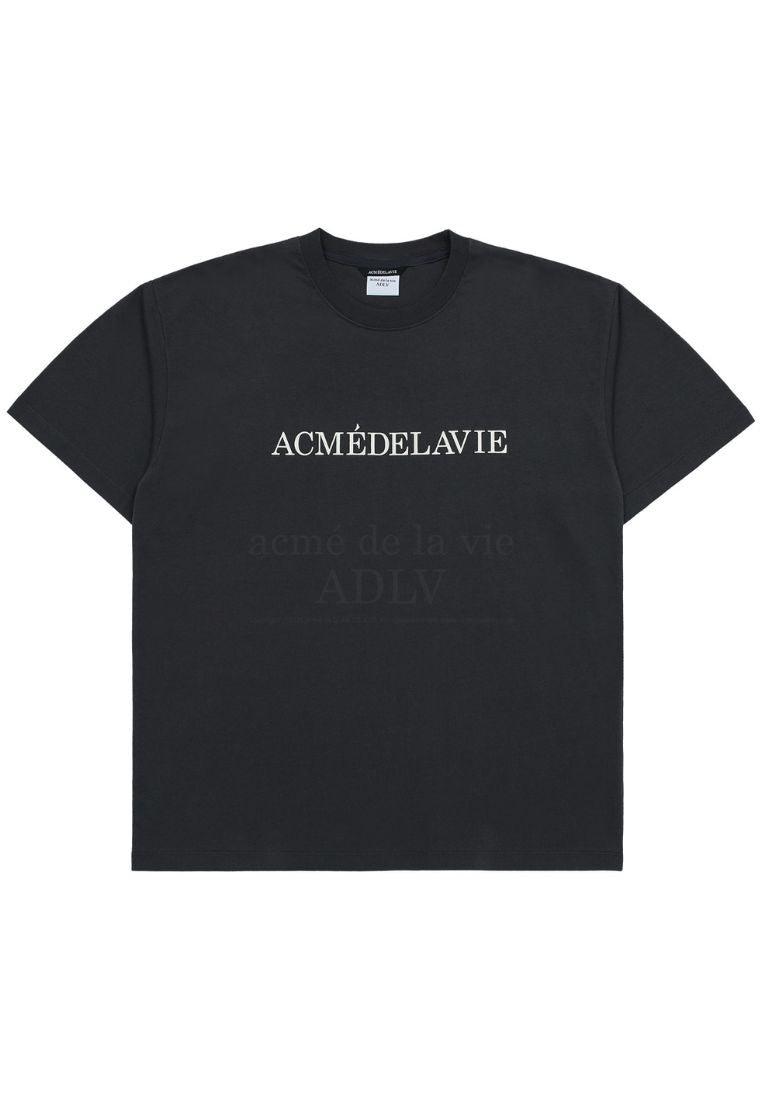 Essential Logo SEASON 2 Short Sleeve T-Shirt Charcoal