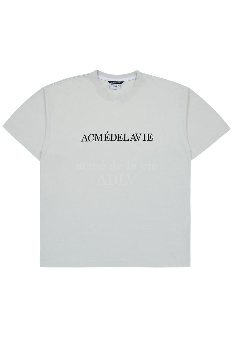 Essential Logo SEASON 2 Short Sleeve T-Shirt Grey