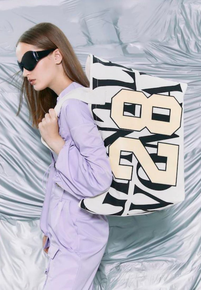 EST. 2018 Jumbo Tote