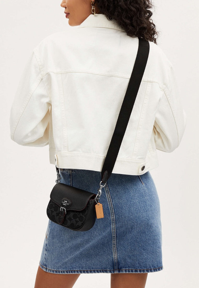 Amelia Small Saddle Bag In Signature Denim